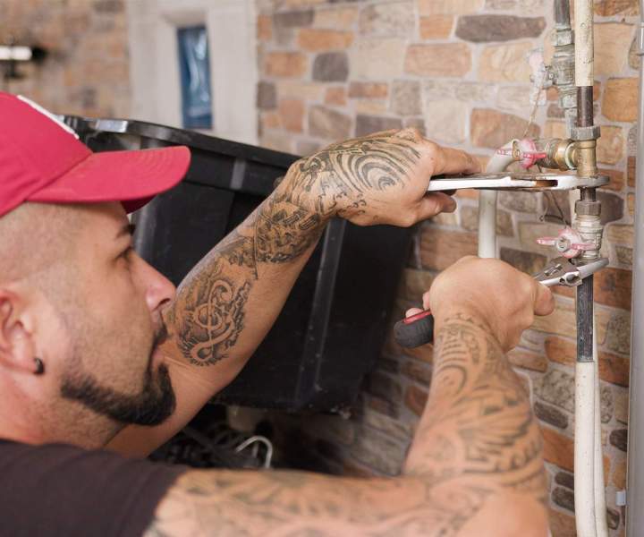 Installation de différents modèles de chauffe-eau électrique